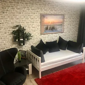 Exklusives zwei Zimmer Appartement BRE