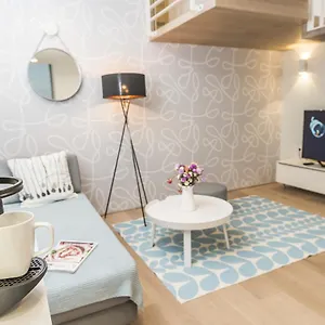 Luxus Maisonette Liechtenstein By Ichbucheat Apartment Wien